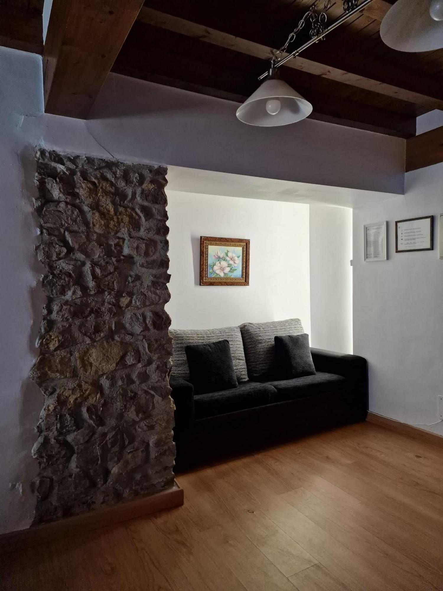 Apartamentos Vinas Santillana del Mar Exterior photo